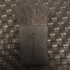 ✨2/$15✨ Japonesque Kabuki Face Brush